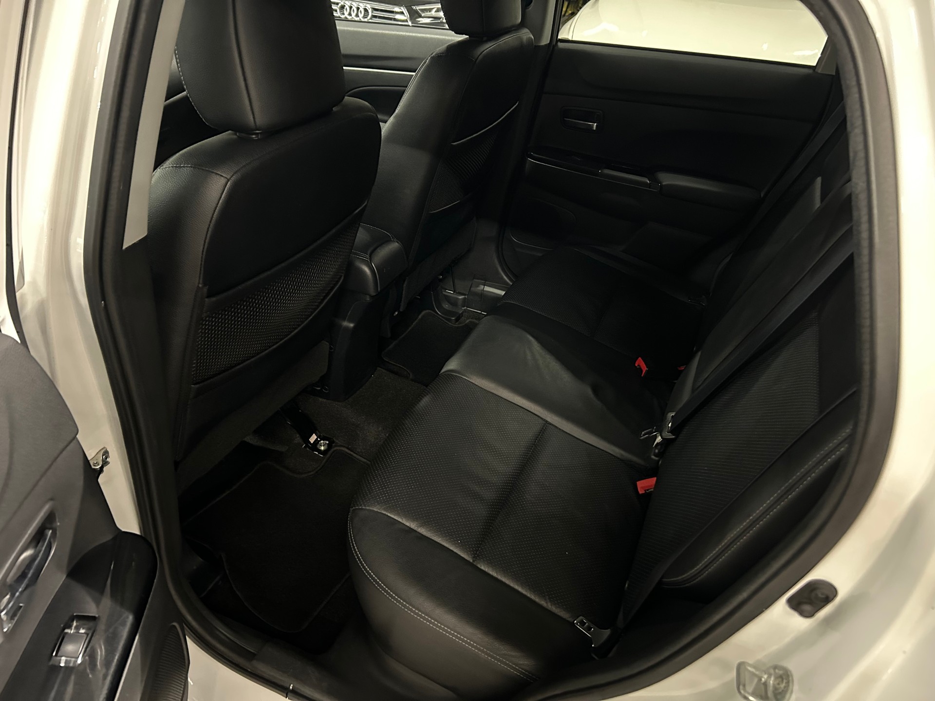 CITROEN C4 Aircross 1.6i Exclusive 2WD-image-12