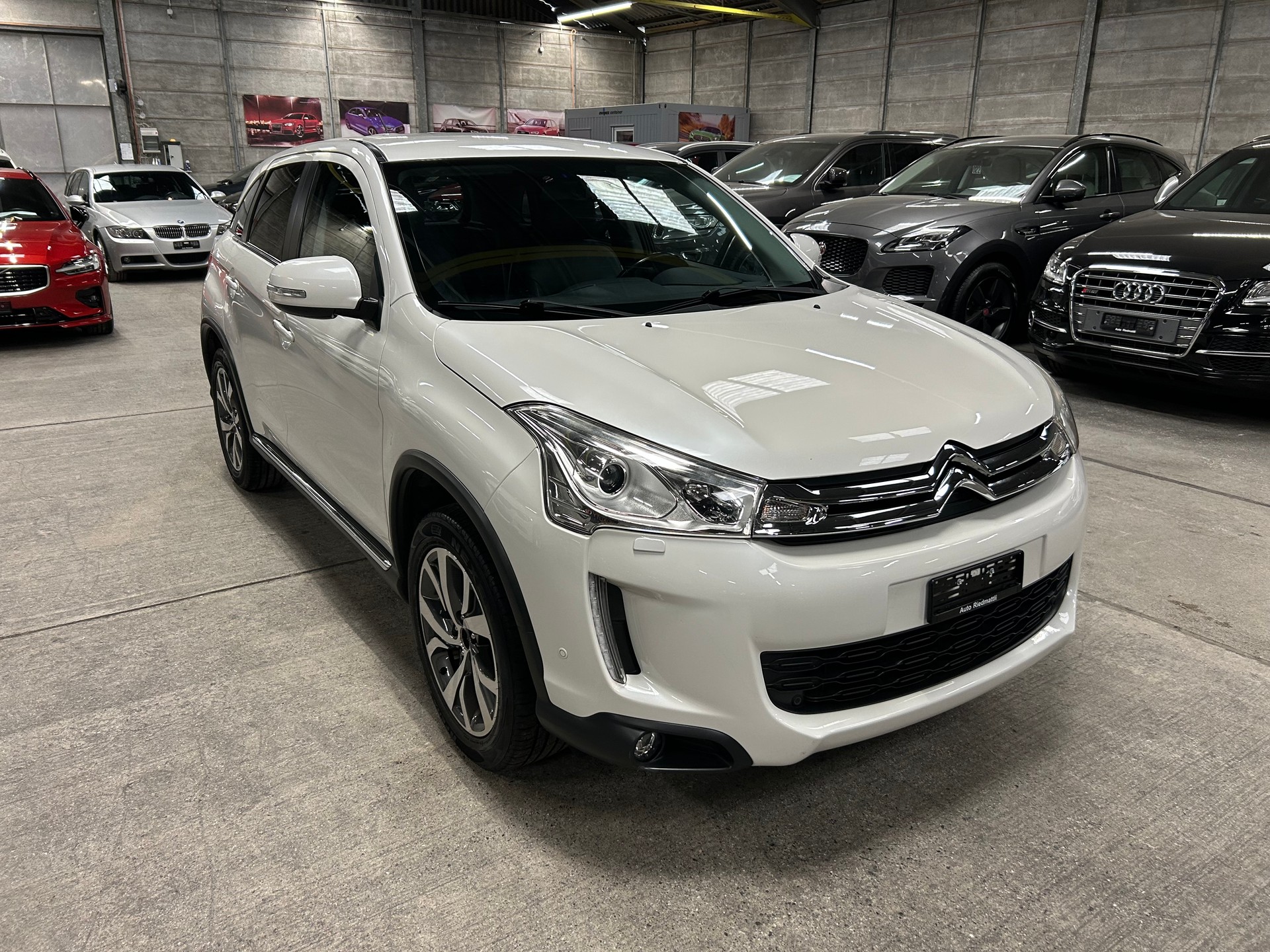 CITROEN C4 Aircross 1.6i Exclusive 2WD-image-2