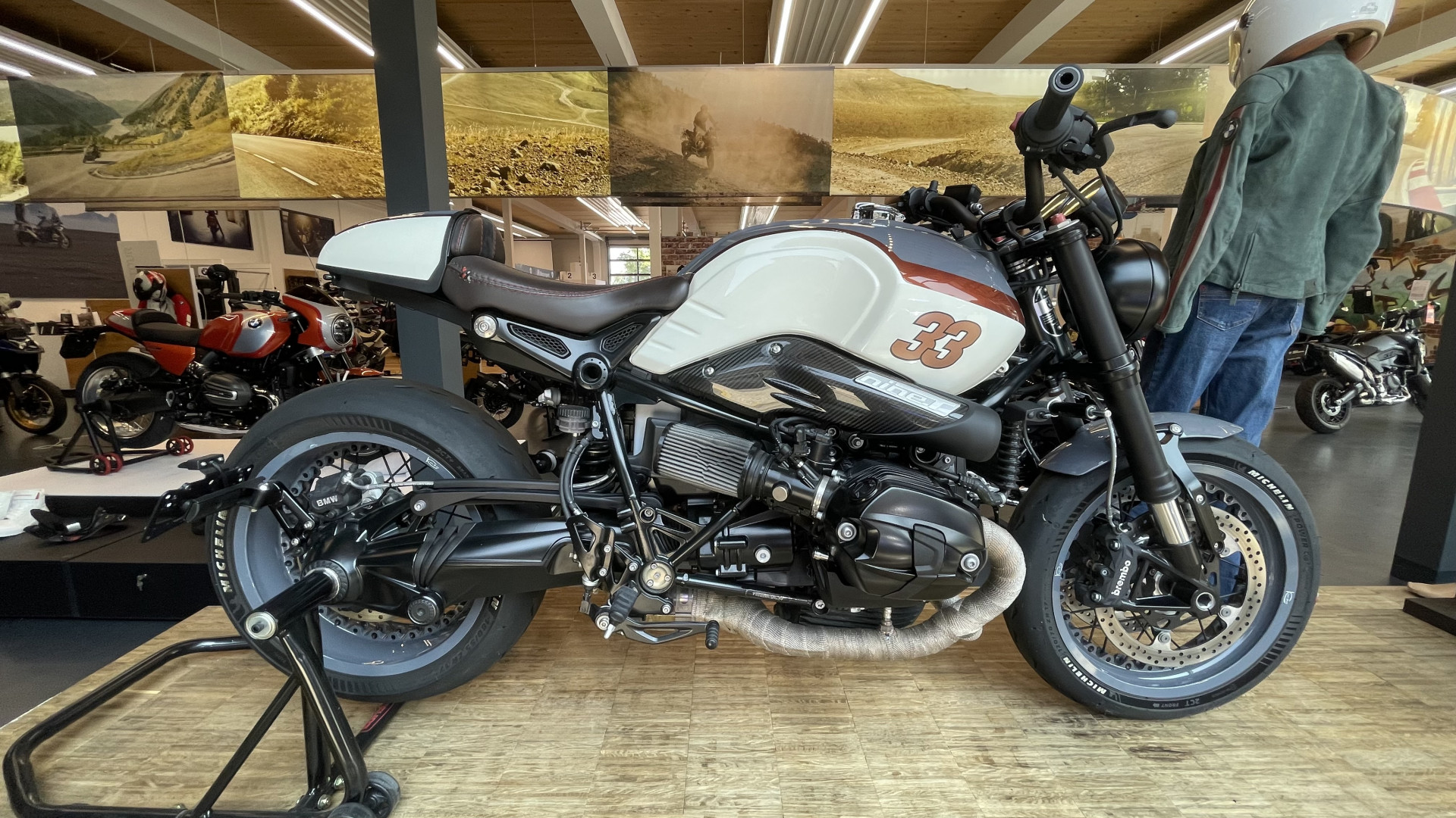 BMW R nineT-image-3