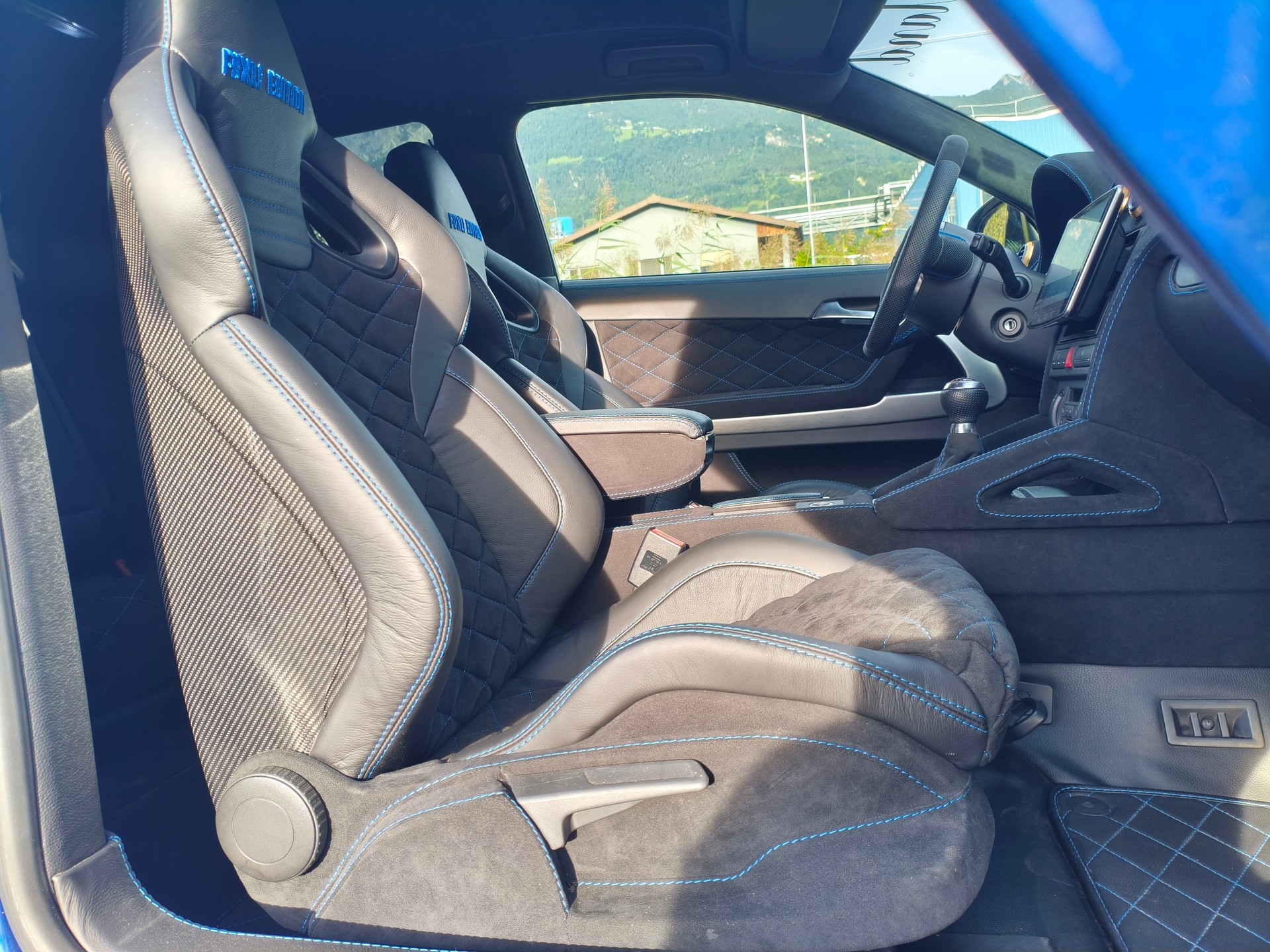 AUDI S3 2.0 Turbo FSI quattro-image-13
