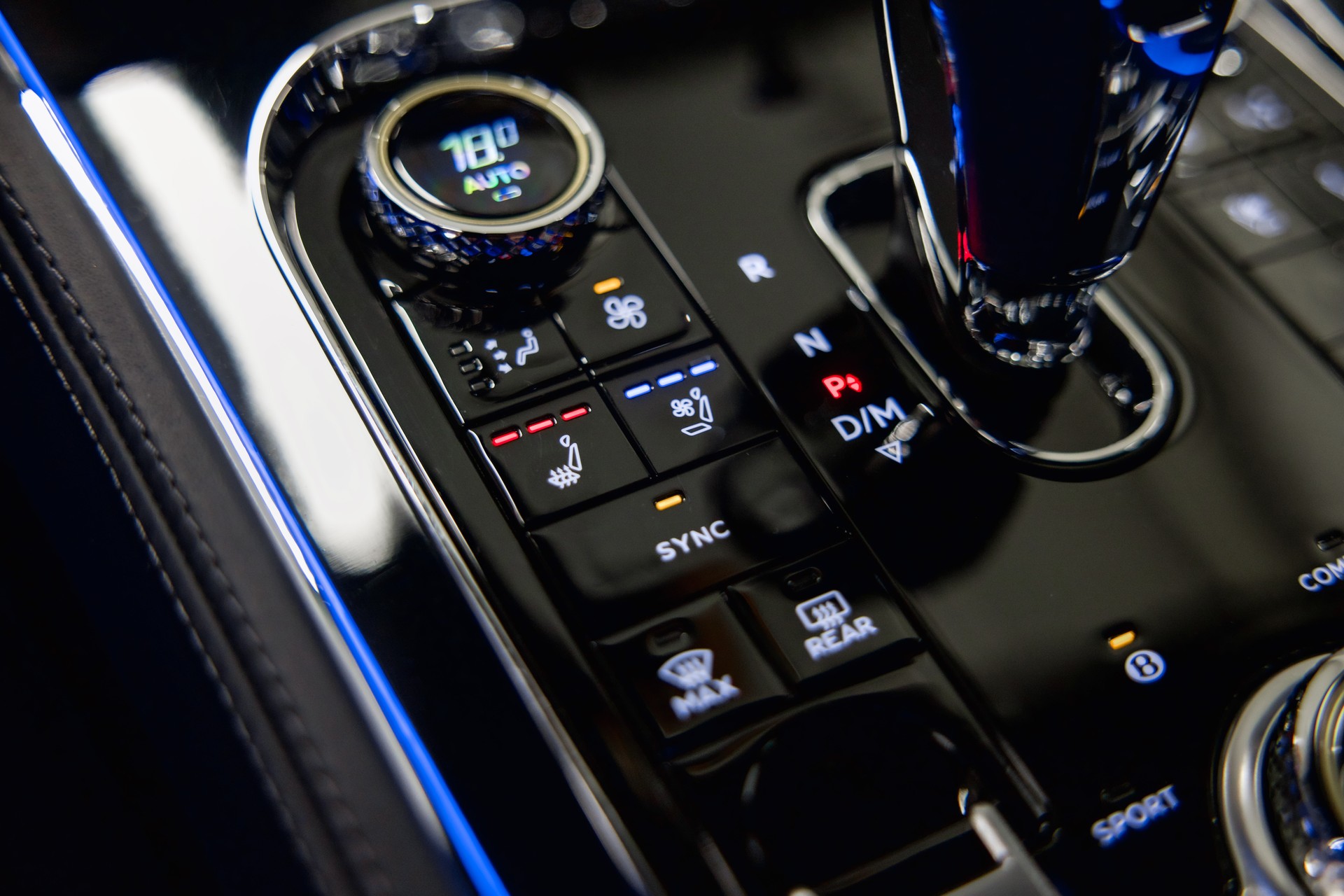BENTLEY Continental GT 6.0 W12-image-25