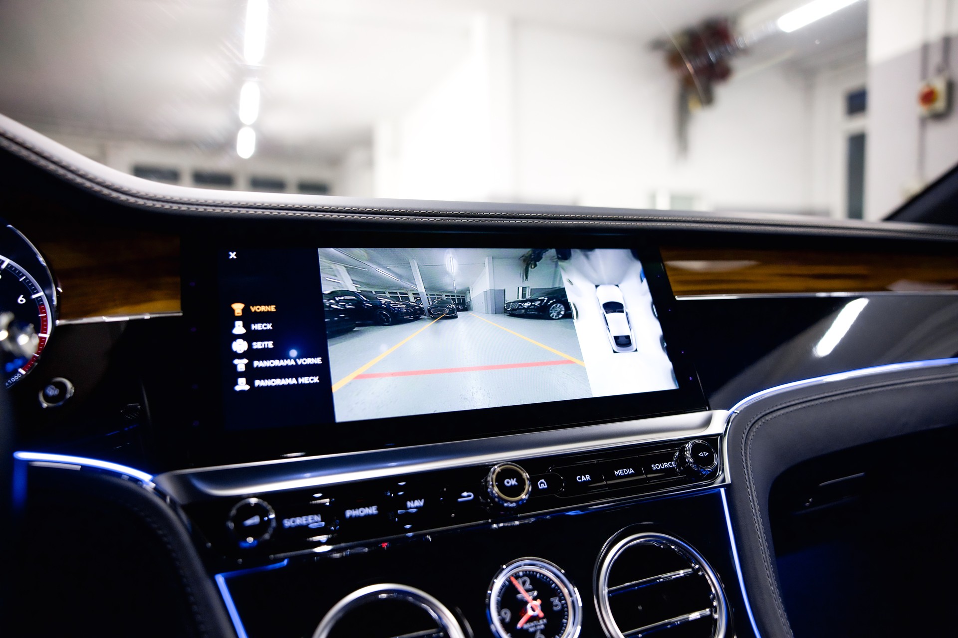 BENTLEY Continental GT 6.0 W12-image-27