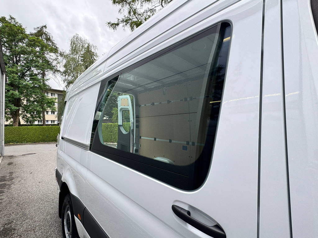 MERCEDES-BENZ eSprinter 320 Kasten Pro Worker 3665 S 81 kWh-image-5