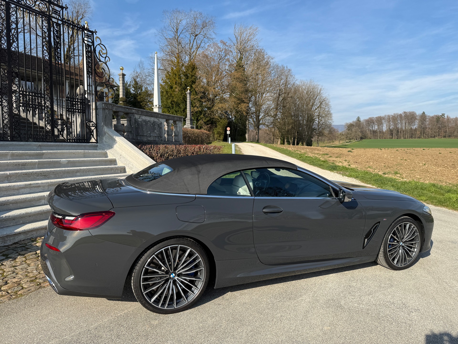 BMW M850i xDrive Steptronic-image-17