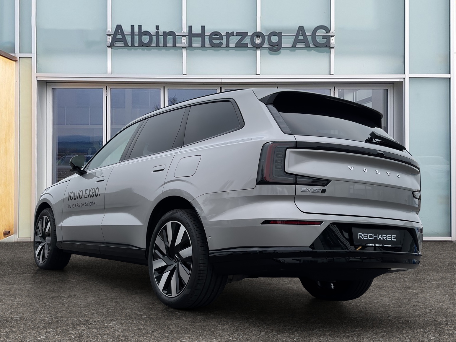 VOLVO EX90 Twin Ultra AWD-showroom-element-2