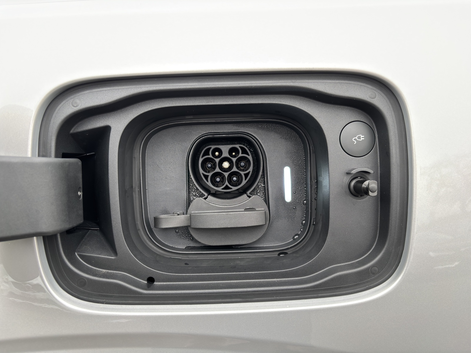 VOLVO EX90 Twin Ultra AWD-image-15