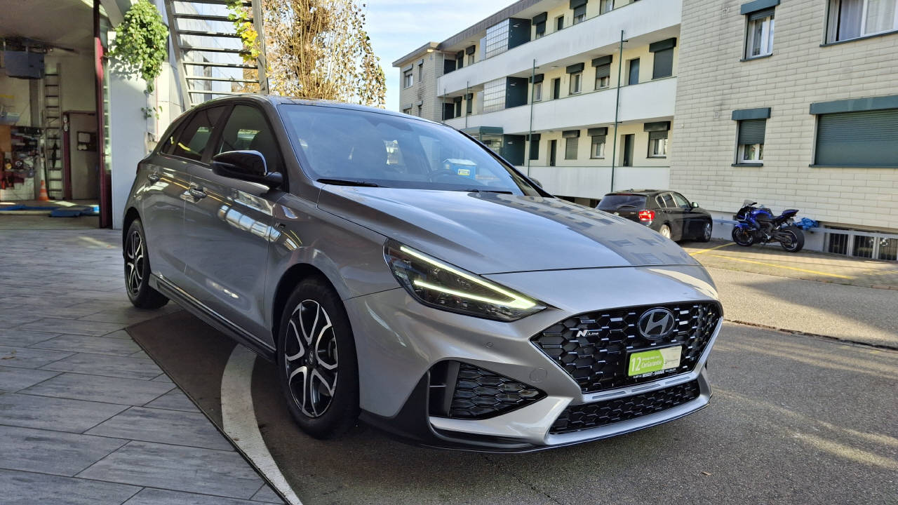 HYUNDAI i30 1.5 T-GDi N-Line-image-2