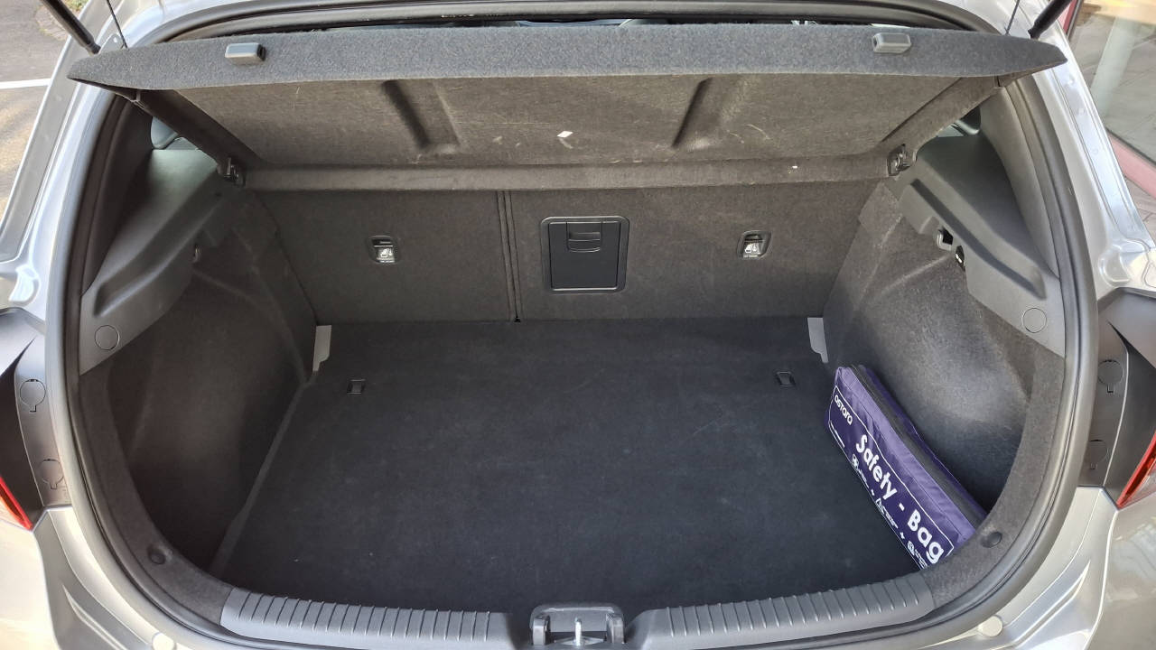HYUNDAI i30 1.5 T-GDi N-Line-image-5