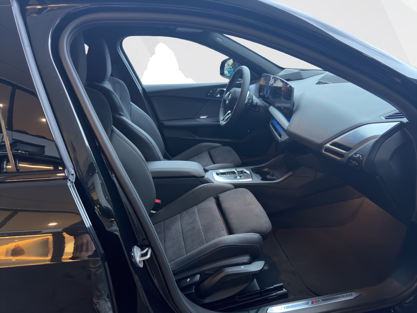 BMW 123 xDrive-image-14