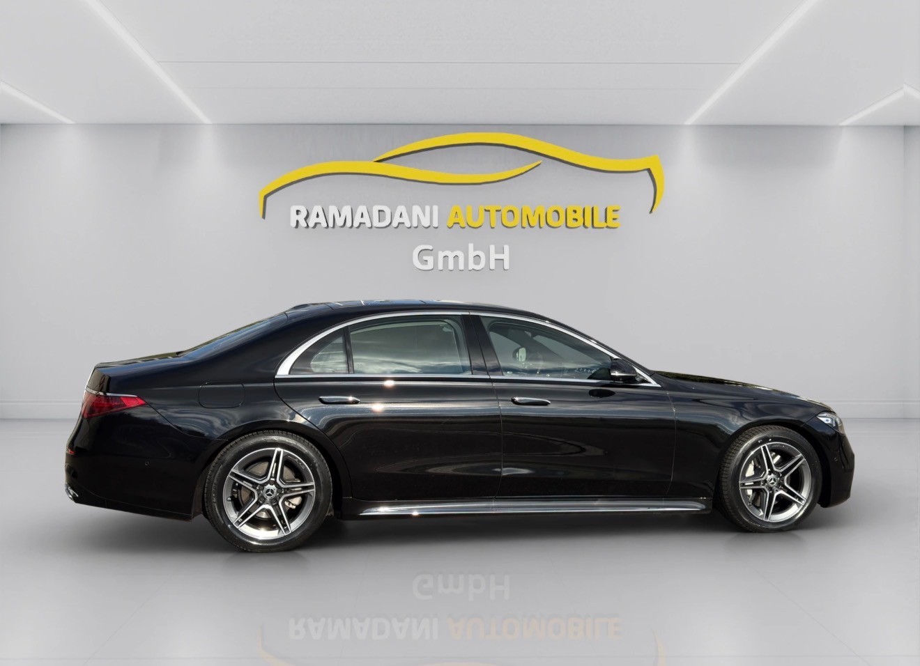 MERCEDES-BENZ S 350 d L 4Matic AMG Line 9G-Tronic-showroom-element-2