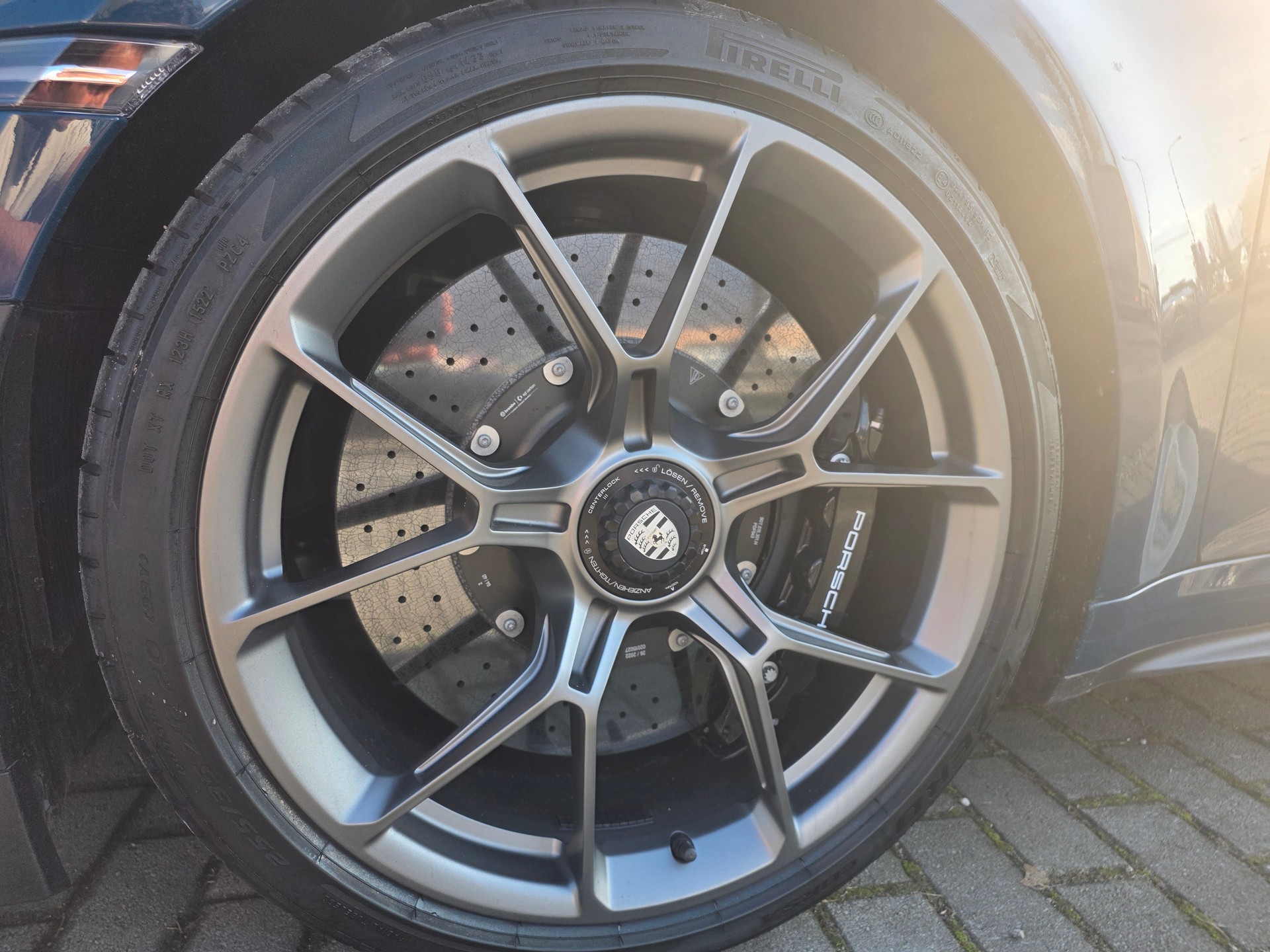 PORSCHE 911 GT3 Touring PDK-image-14