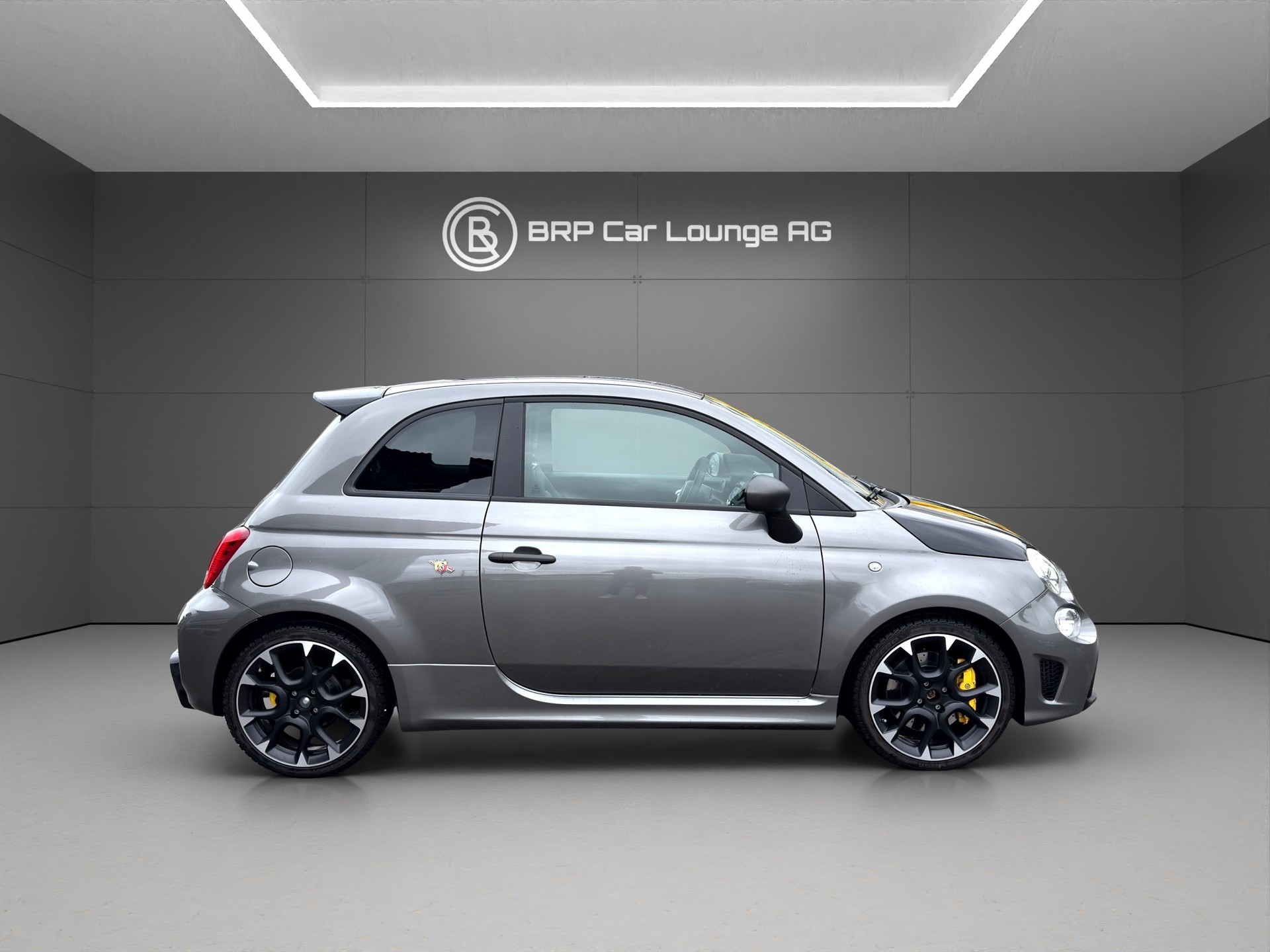 FIAT 695 1.4 16V Turbo Abarth Turismo-image-5
