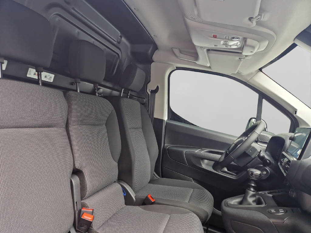 TOYOTA PROACE CITY Van L2 1.2 Active 48207/001-image-9