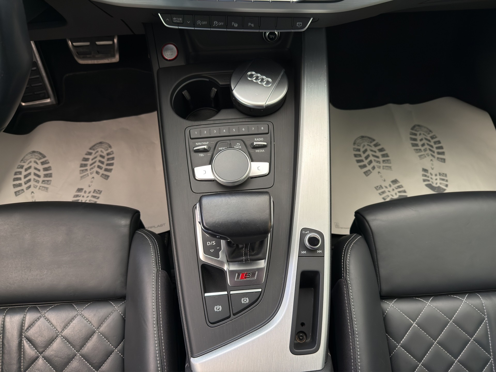 AUDI S4 Avant 3.0 TFSI quattro tiptronic-image-11