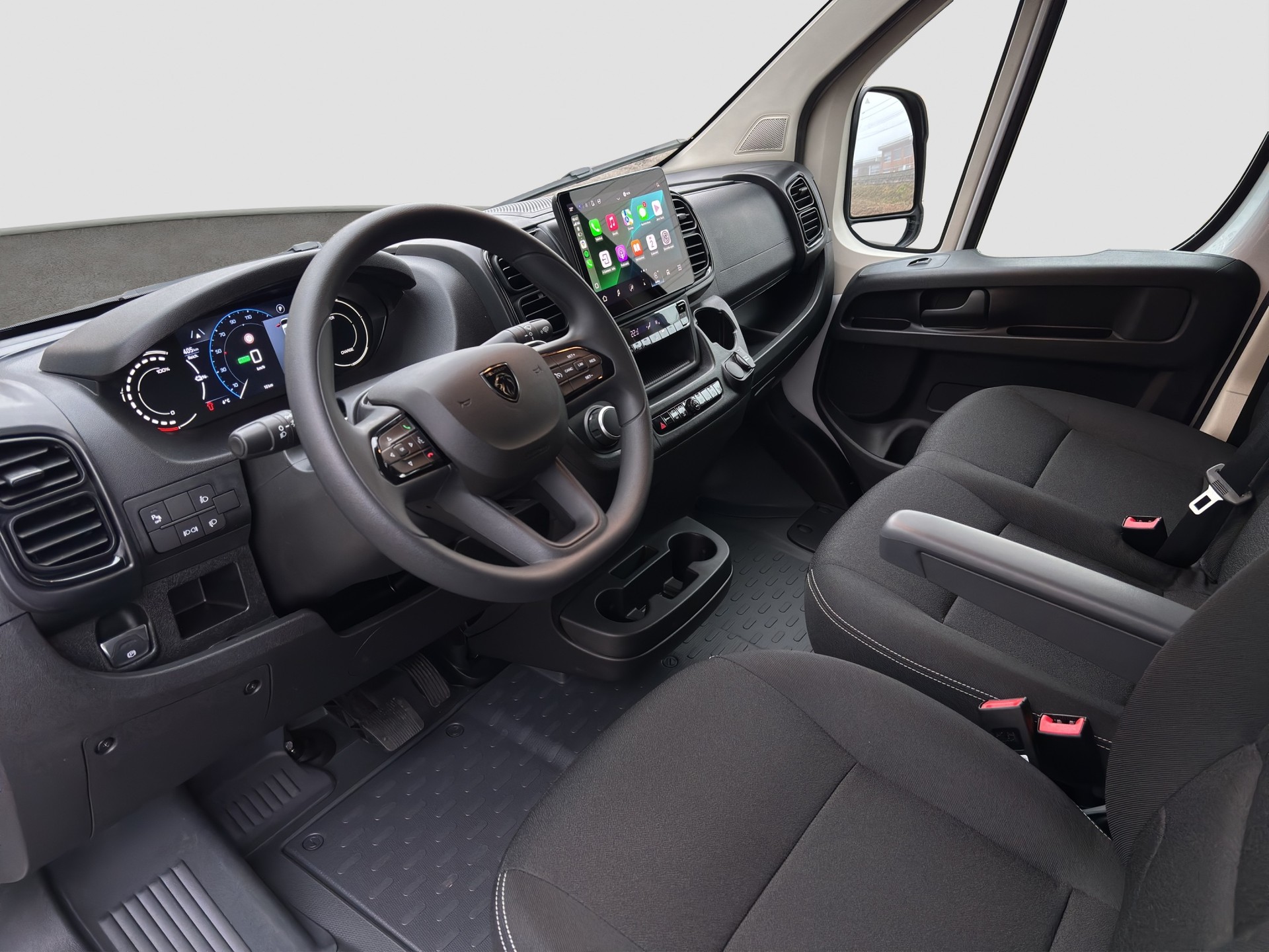 PEUGEOT e-Boxer 280 110kWh 435 L3H2-image-11