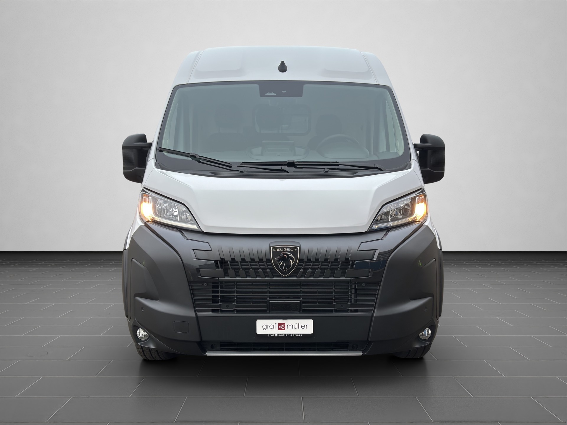 PEUGEOT e-Boxer 280 110kWh 435 L3H2-showroom-element-2