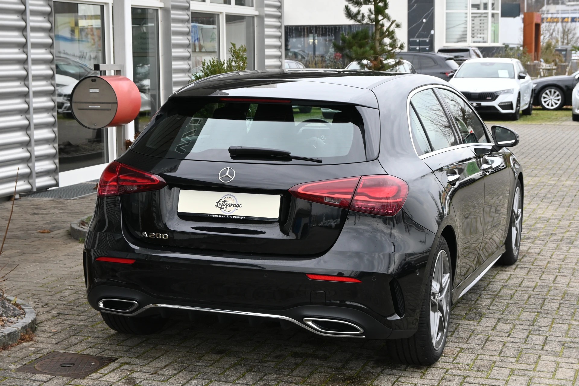 MERCEDES-BENZ A 200 AMG Line 7G-DCT-image-7