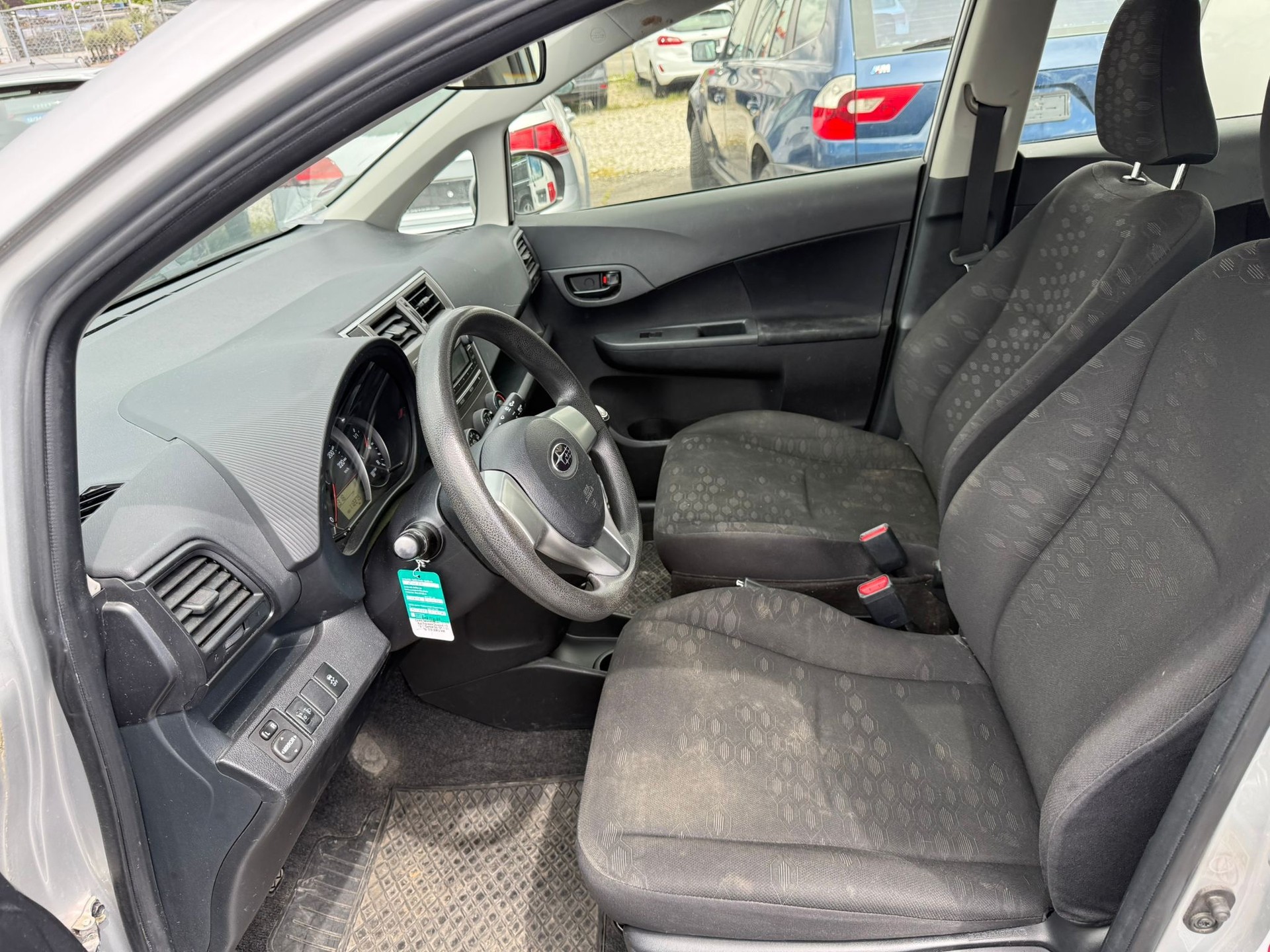 SUBARU Trezia 1.3i Swiss-image-6