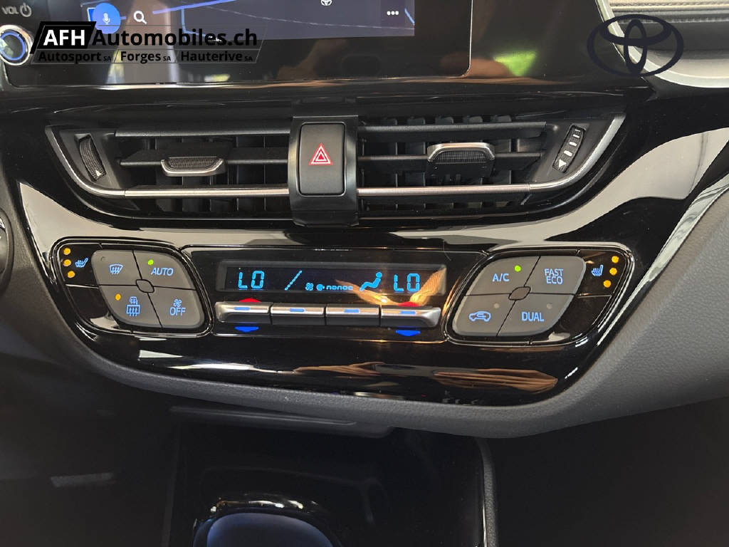 TOYOTA C-HR 2.0 HSD CVT GR Sport-image-15