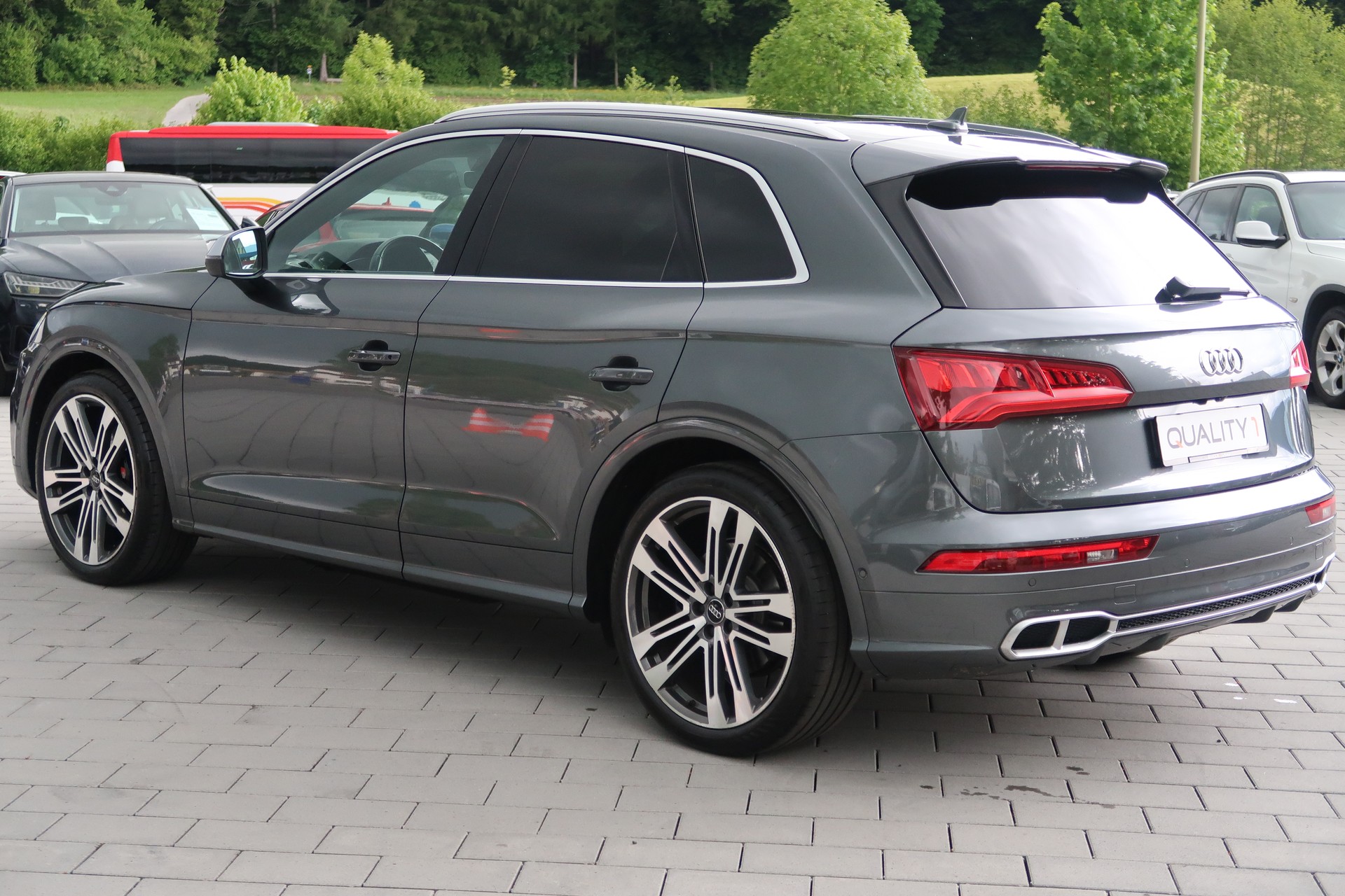 AUDI SQ5 3.0 TFSI quattro S-tronic-image-6