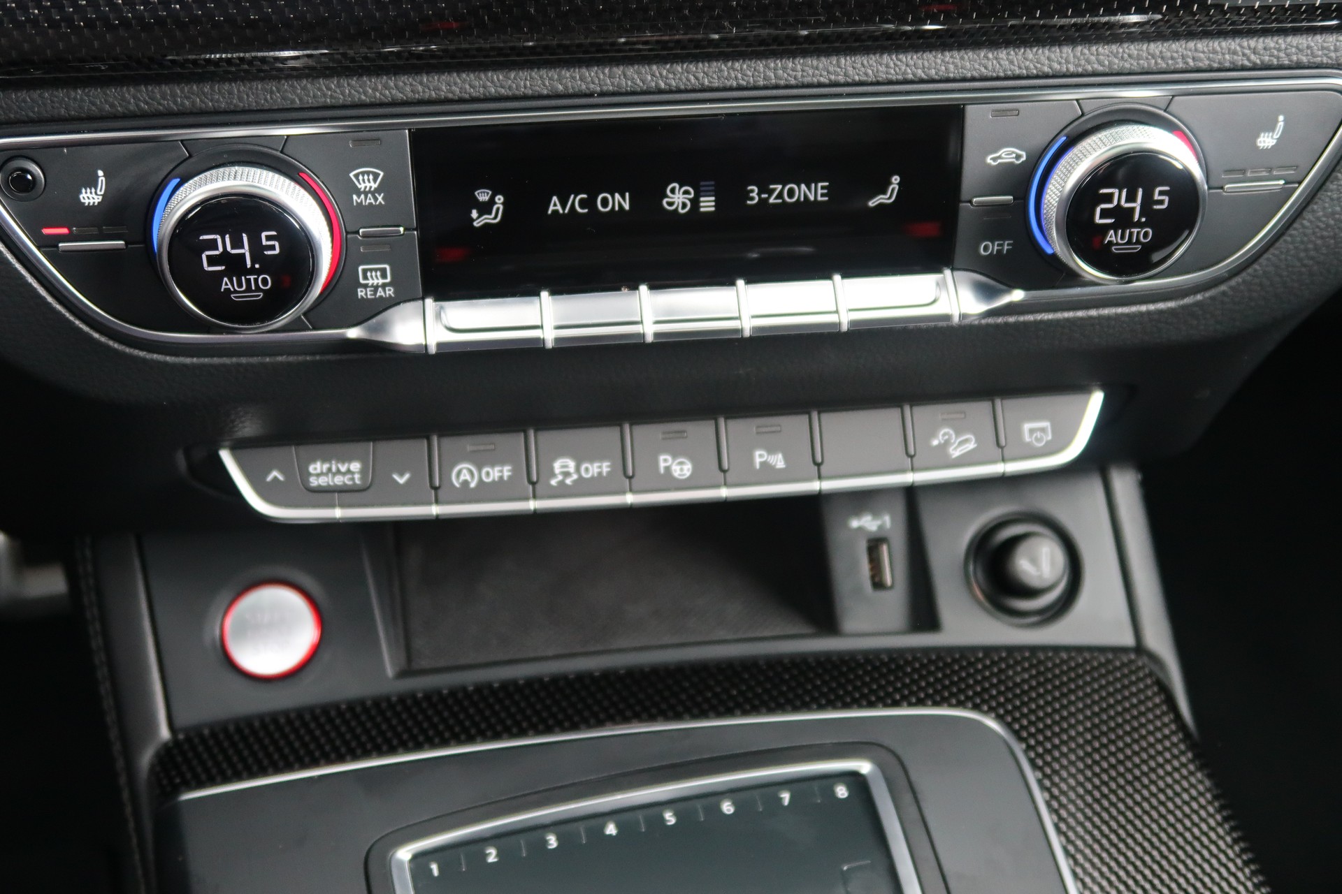AUDI SQ5 3.0 TFSI quattro S-tronic-image-16