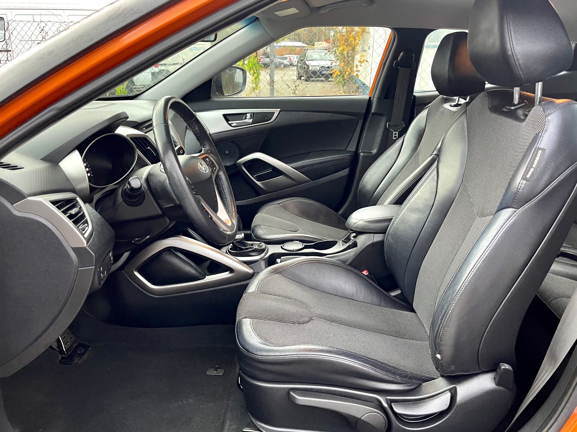 HYUNDAI Veloster 1.6 GDI-image-5