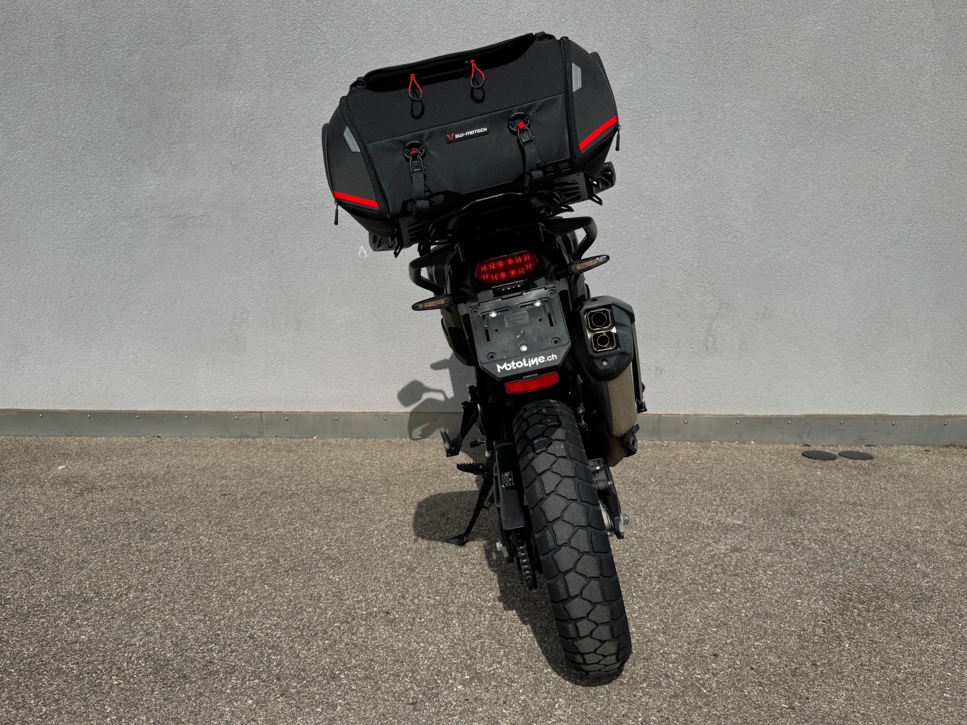 HONDA CRF 1000A Africa Twin-image-7
