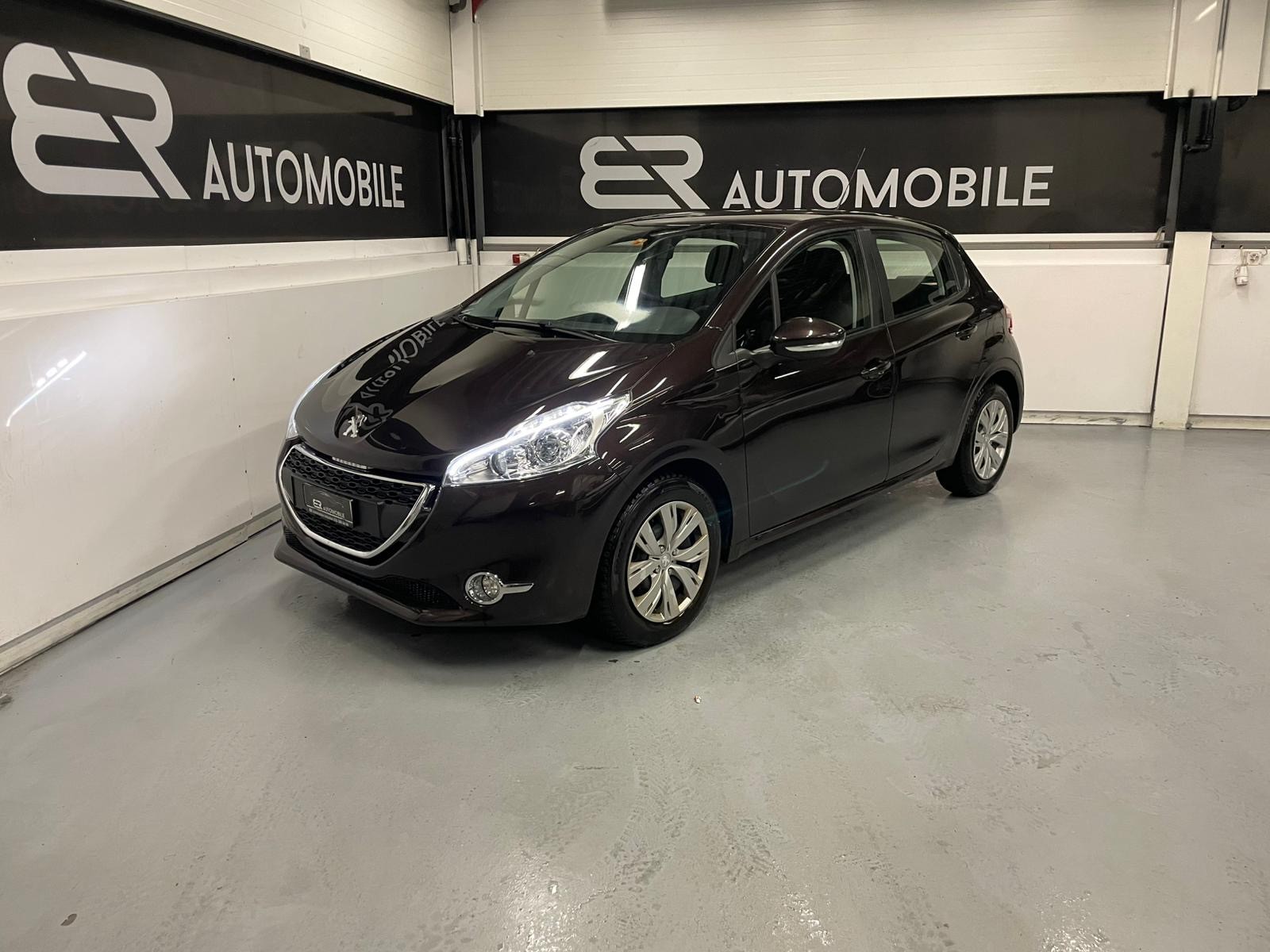 PEUGEOT 208 1.2 VTI Active
