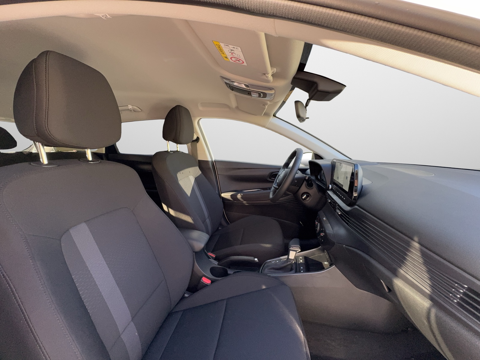 HYUNDAI i20 1.0 T-GDi Amplia Safety Pack-image-10