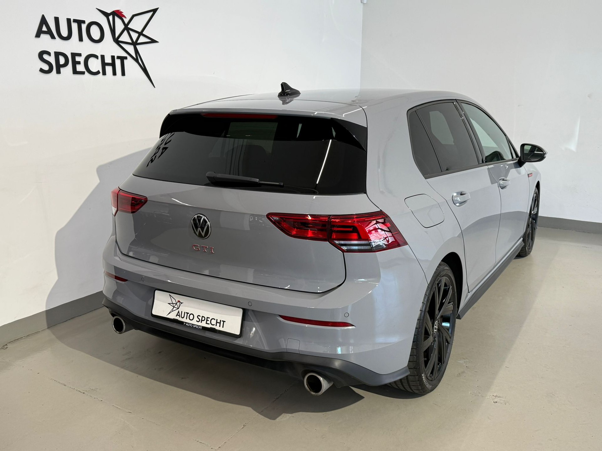VW Golf 2.0 TSI GTI DSG-image-4