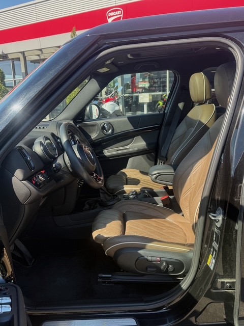 MINI Countryman Cooper S E ALL4 Steptronic-image-6