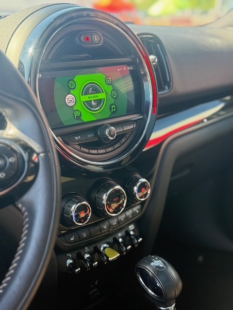 MINI Countryman Cooper S E ALL4 Steptronic-image-11