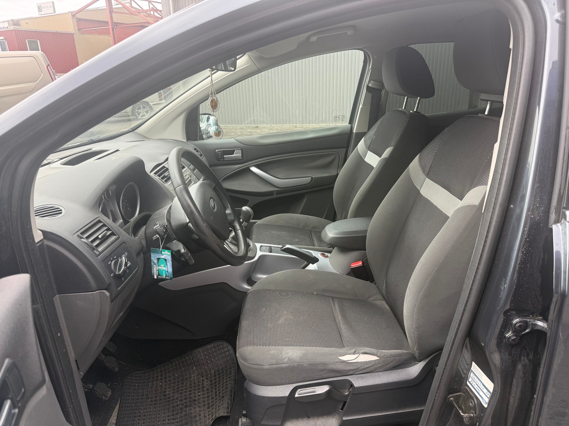 FORD Kuga 2.0 TDCi Carving 4WD-image-4