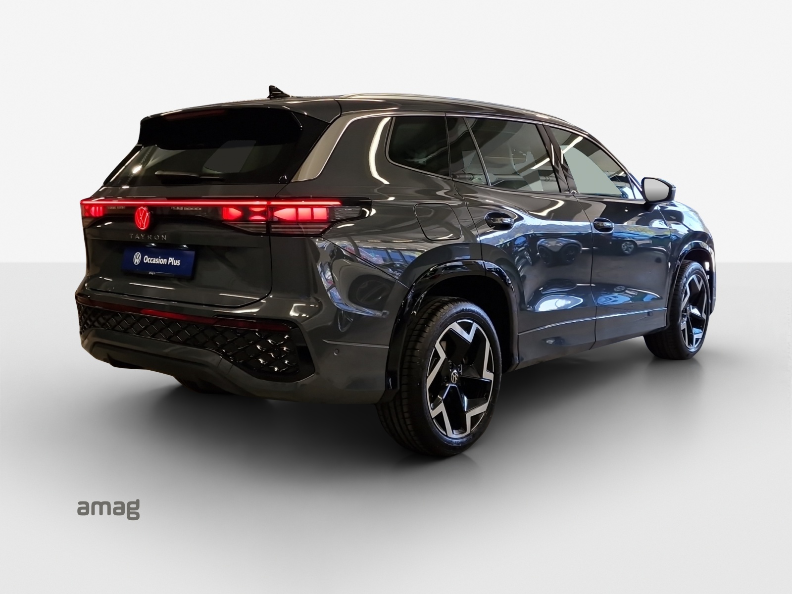 VW Tayron 2.0 TSI R-Line DSG 4Motion-image-4