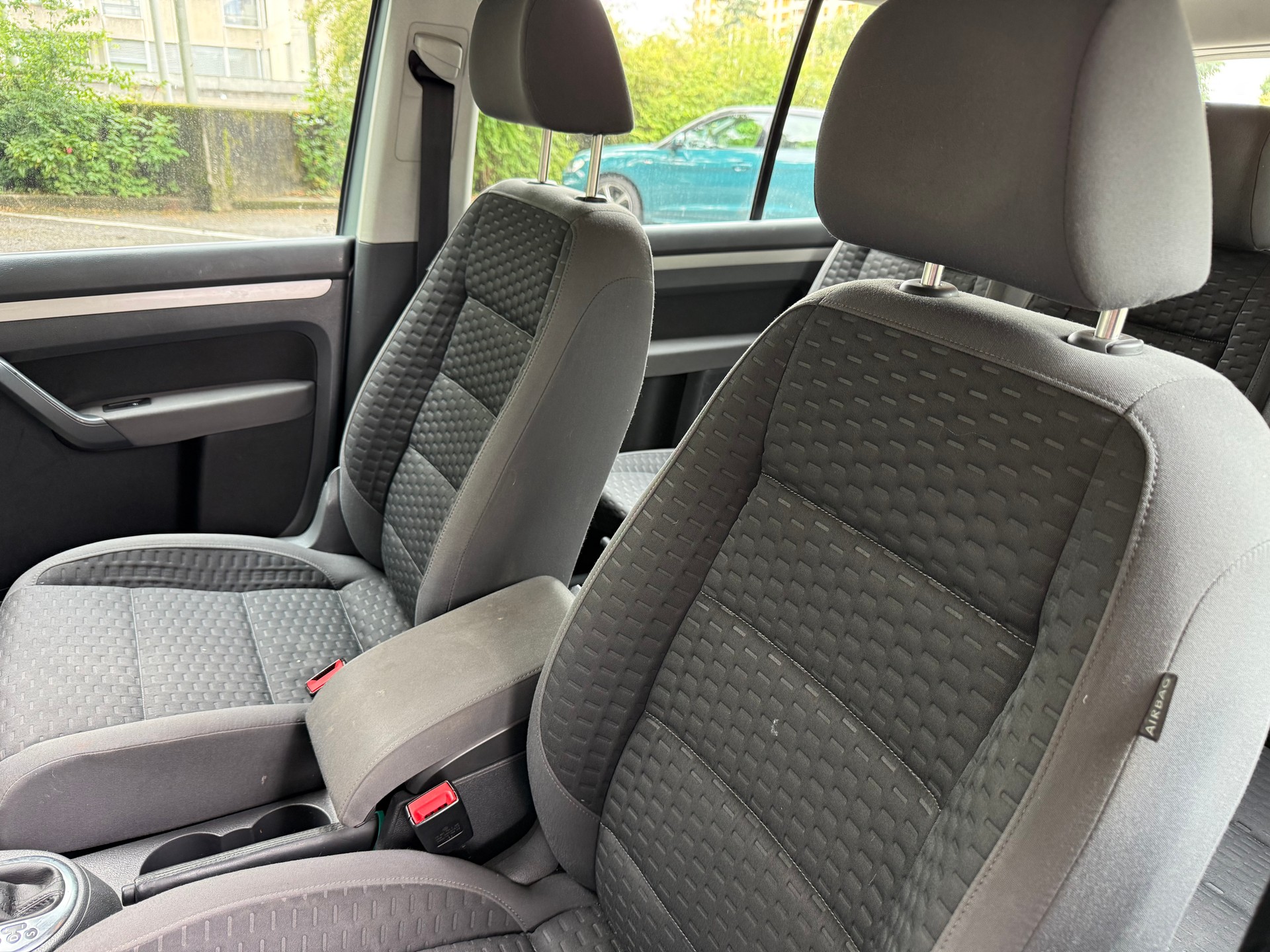 VW Touran 1.4 TSI Trendline DSG-image-8