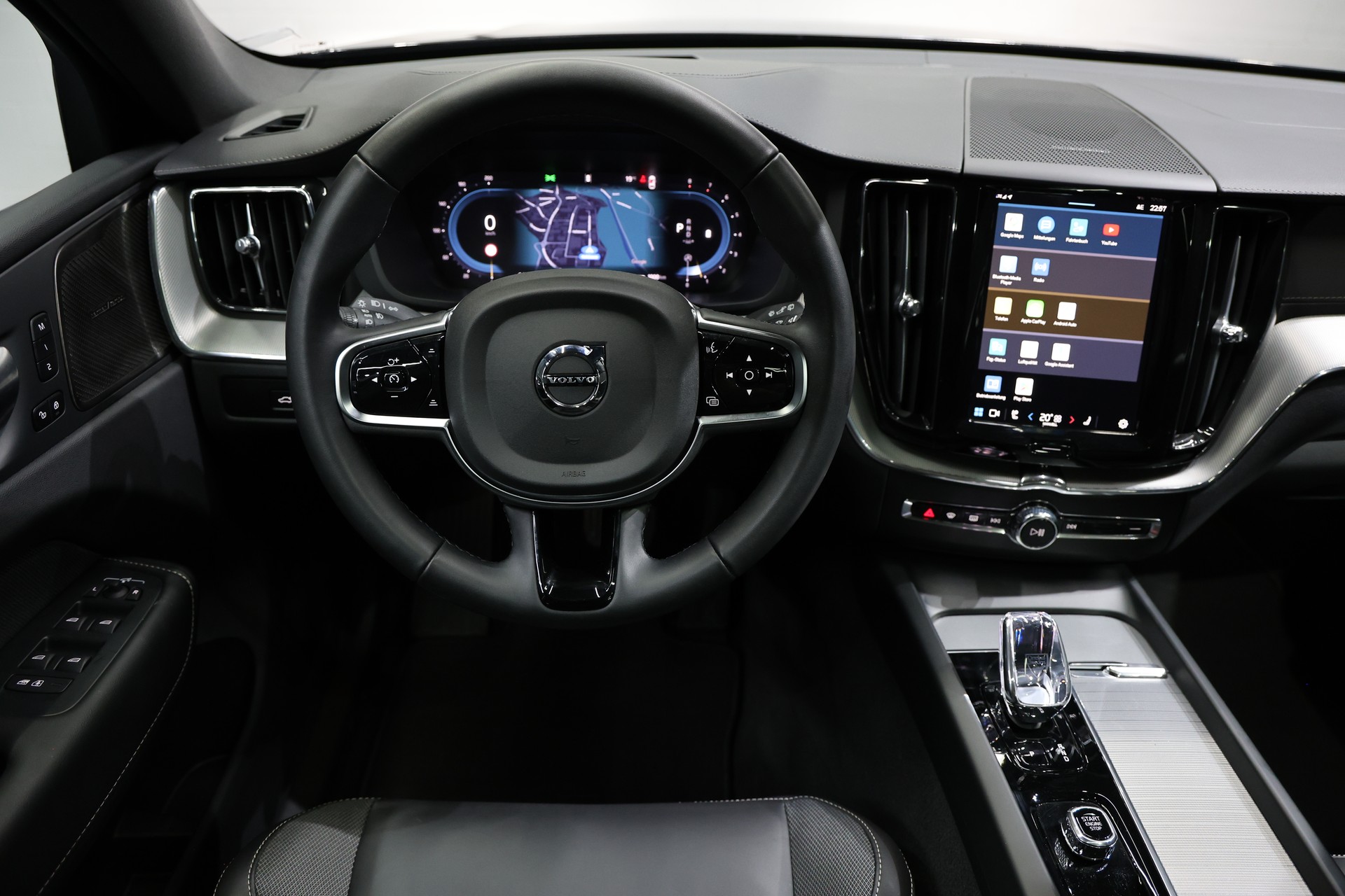 VOLVO XC60 B5 Benzin Mild Hybrid AWD Ultra Dark Geartronic-image-23