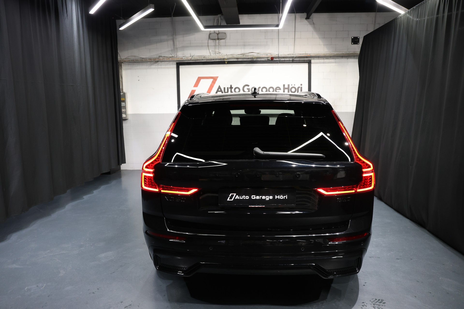 VOLVO XC60 B5 Benzin Mild Hybrid AWD Ultra Dark Geartronic-image-21