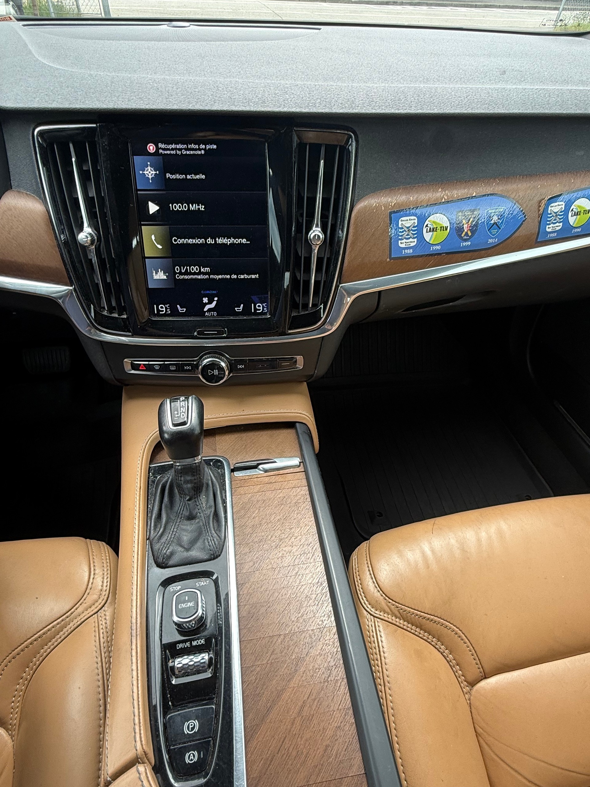 VOLVO V90 T6 AWD Momentum Geartronic-image-10