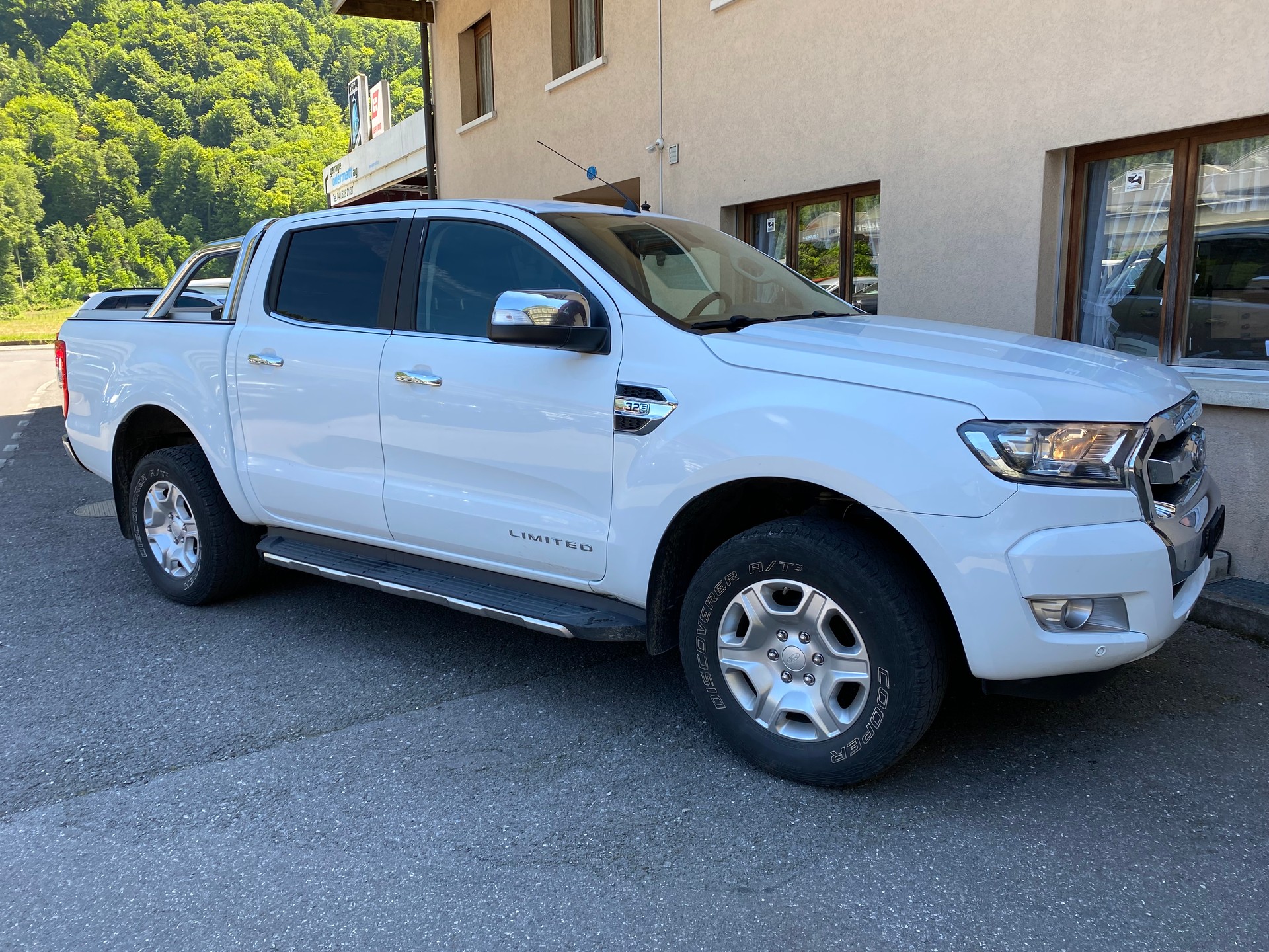 FORD Ranger LTD 3.2 TDCi 4x4 A-image-13