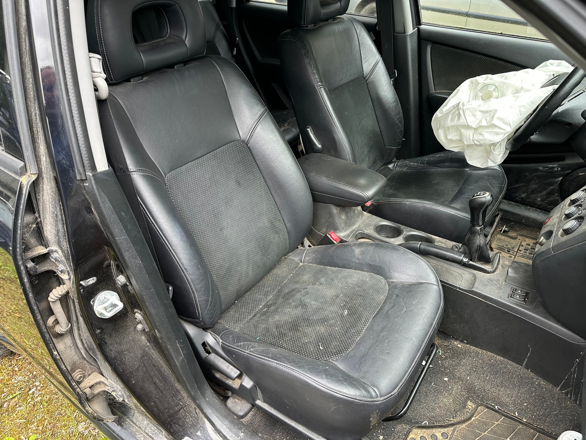 MITSUBISHI Outlander 2.0 16V Turbo FIXPREIS (BETRIEBSFERIEN bis 09.08.26)-image-19