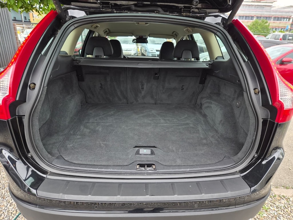 VOLVO XC60 D3 Momentum Geartronic-image-13