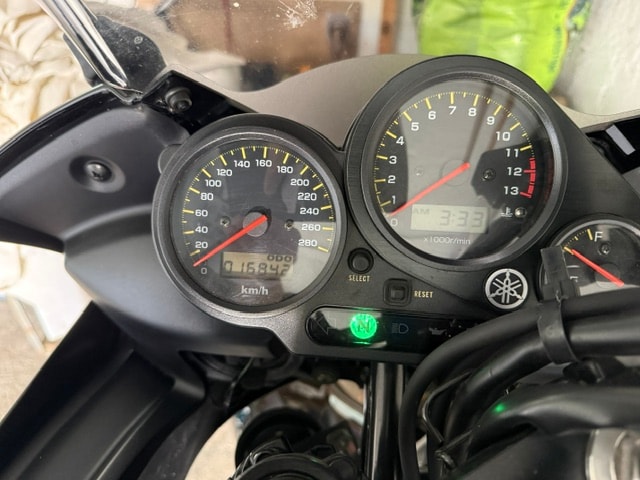 YAMAHA FZS 1000 Fazer-image-6