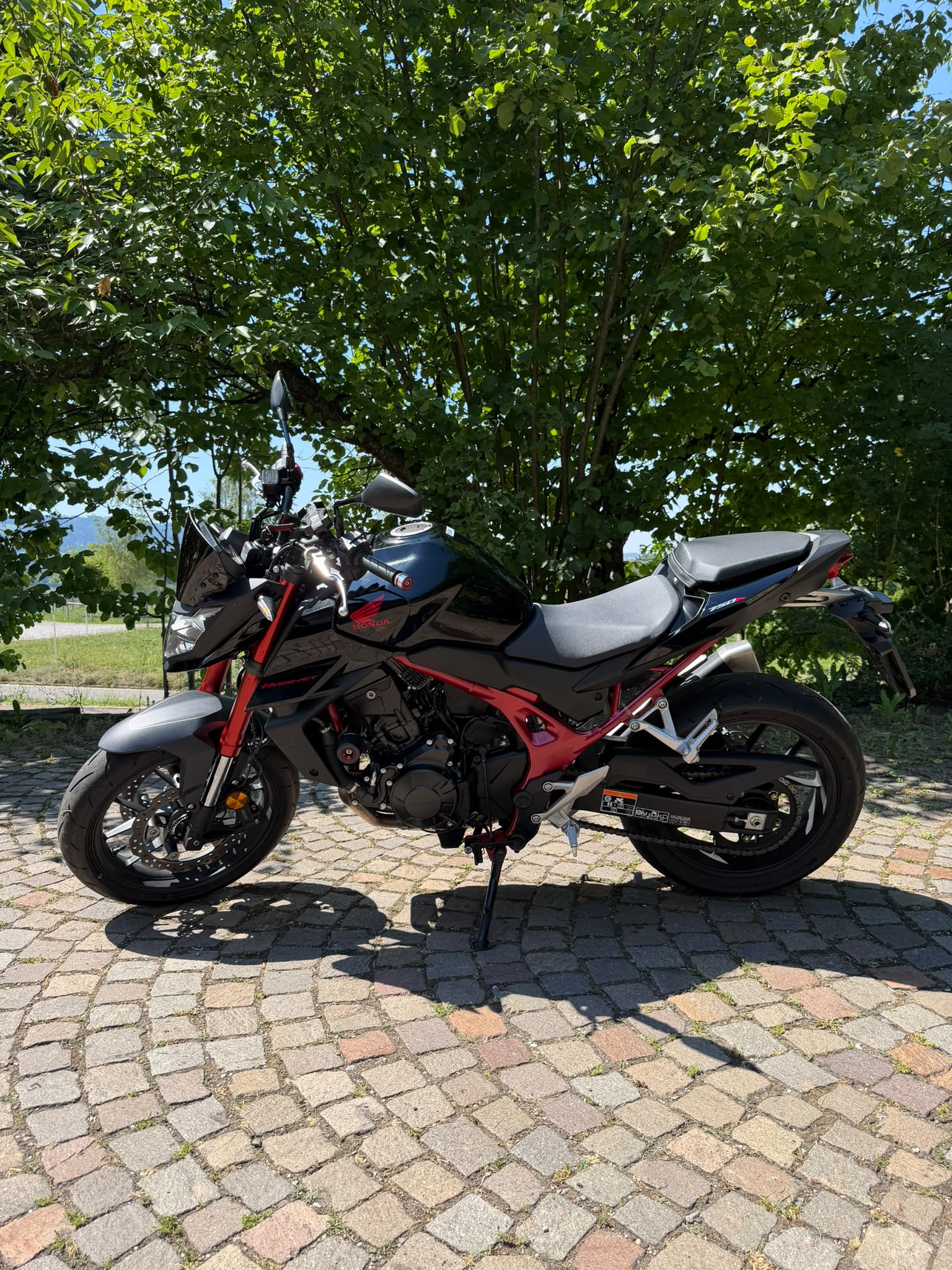 HONDA CB 750 Hornet-image-0