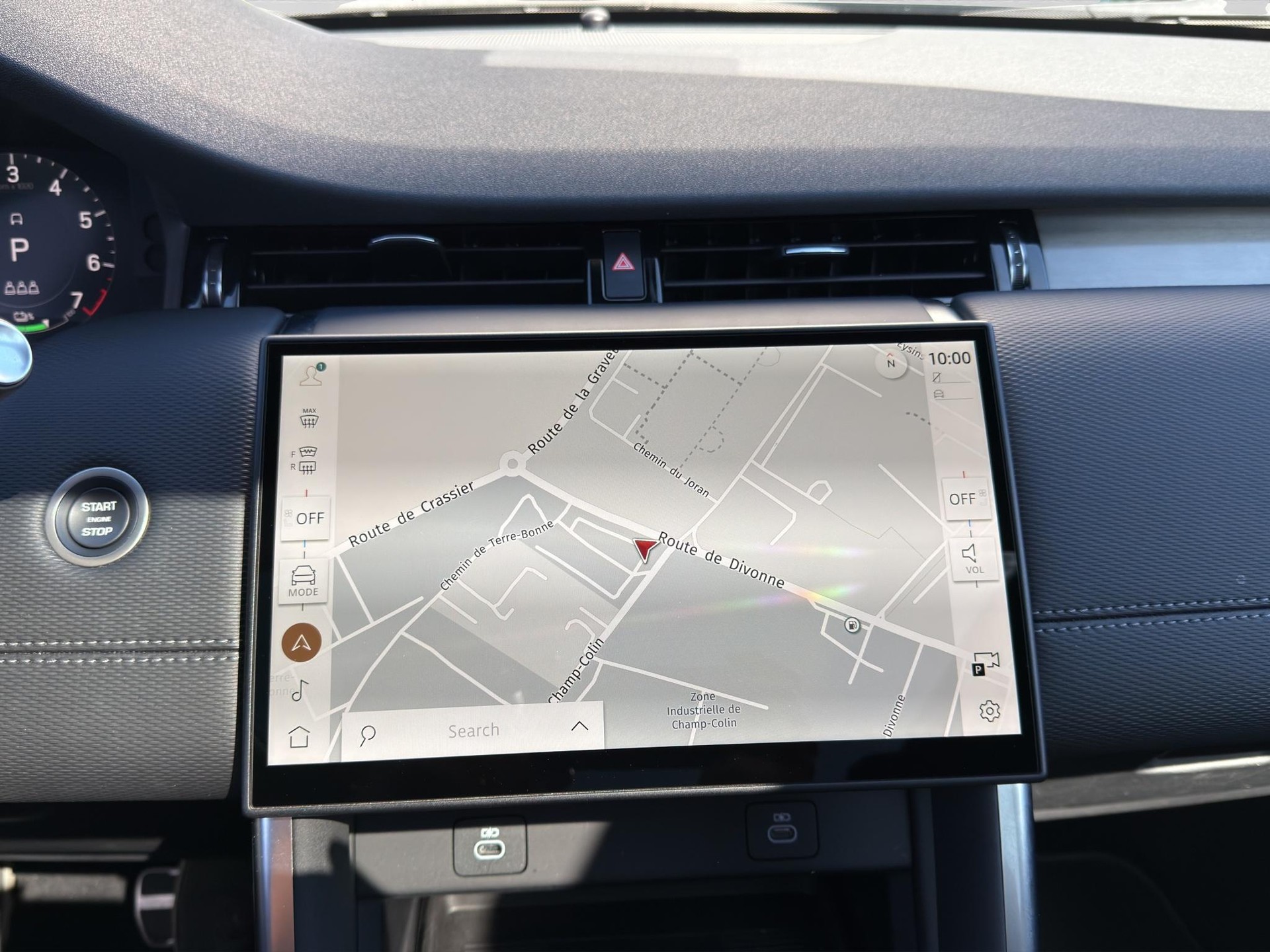 LAND ROVER Discovery Sport 1.5 T 270e Dynamic SE-image-5