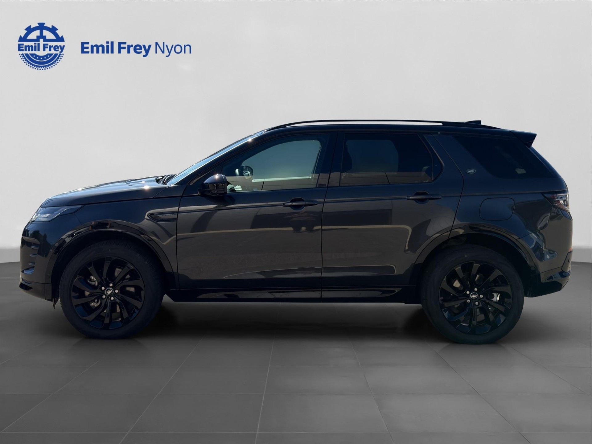 LAND ROVER Discovery Sport 1.5 T 270e Dynamic SE-showroom-element-3