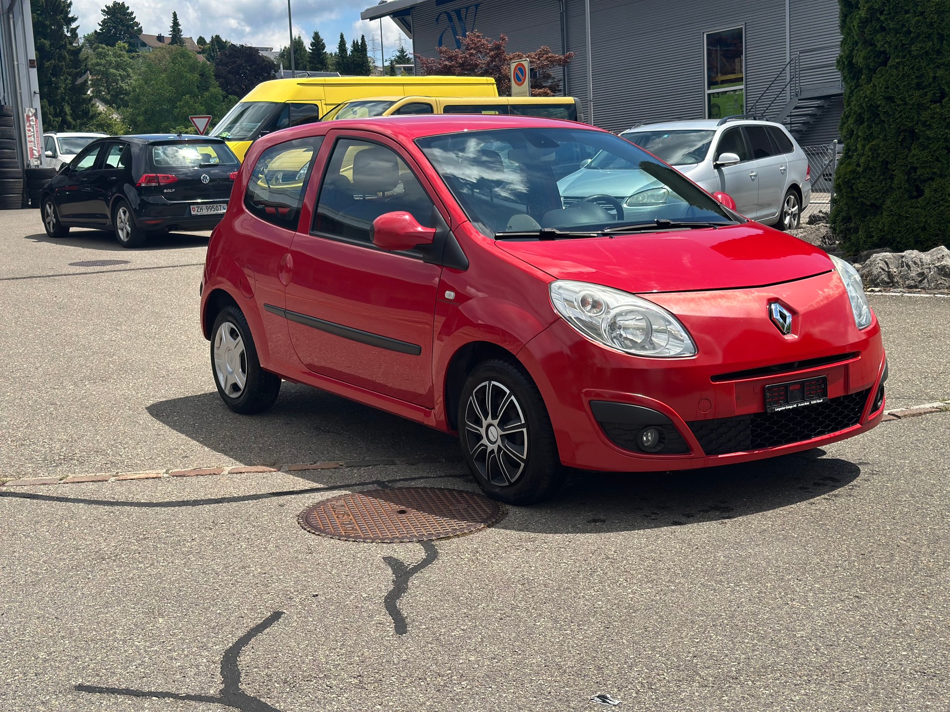 RENAULT Twingo 1.2 Authentique-showroom-element-3