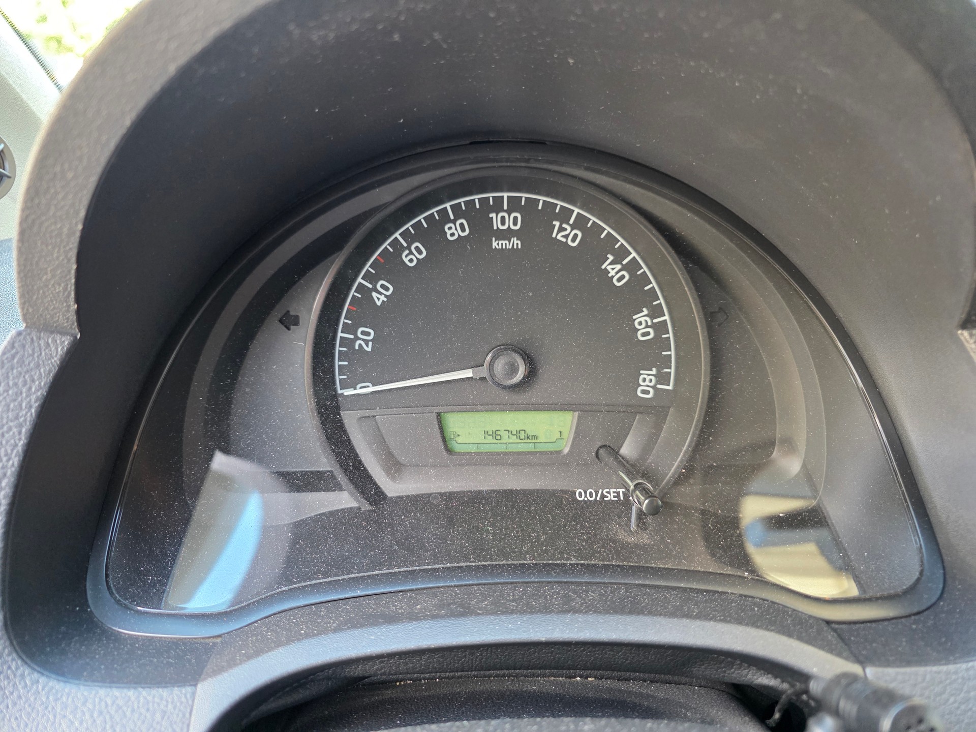 SKODA Citigo 1.0 G-tec Ambition-image-13