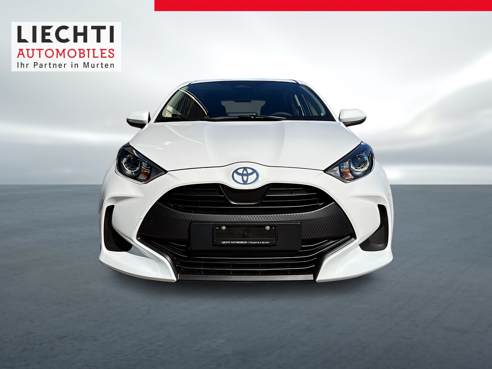 TOYOTA Yaris 1.5 Comfort e-CVT-showroom-element-2