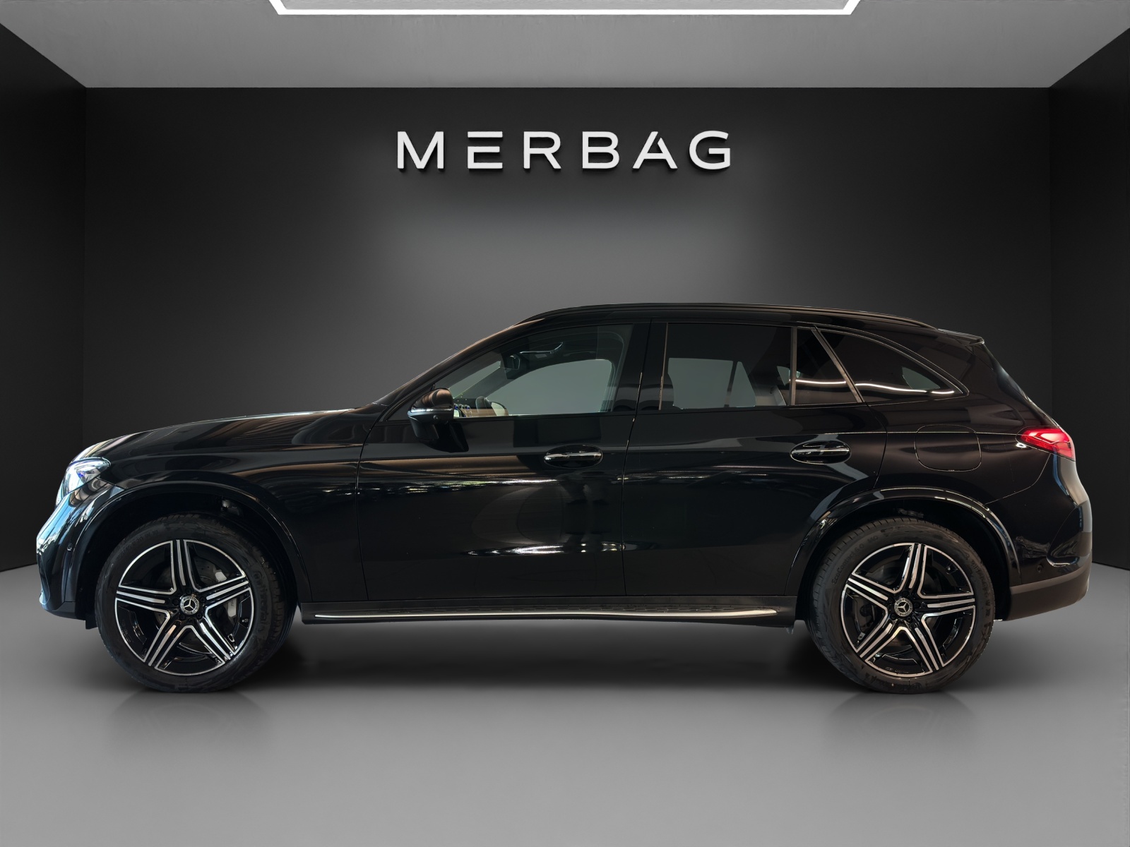 MERCEDES-BENZ GLC 400 e 4M EQ Star-image-2