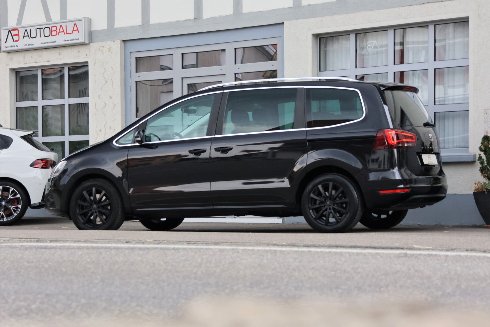 SEAT Alhambra 1.4 TSI Style DSG (CH) 7 Plätzer + 1.8T AHK-showroom-element-3